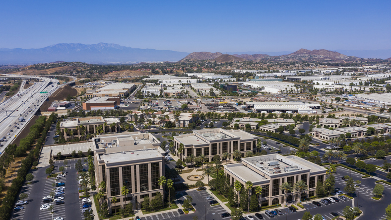 Cloud VoIP System for a Veterinary Clinic in Corona, CA 